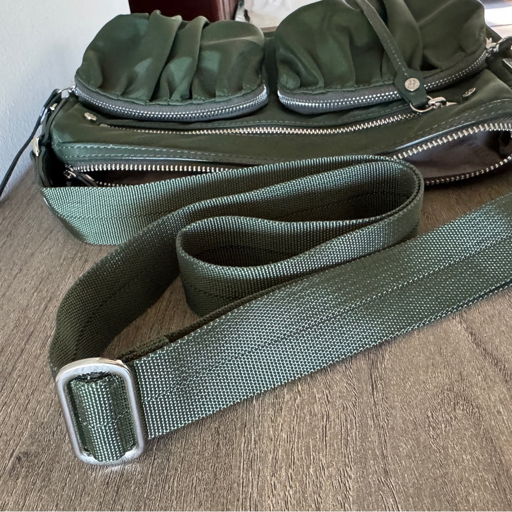 MZ WALLACE Forest Green Multi Zip Adjustable Crossbody Bag. Excellent Condition - Picture 7 of 12
